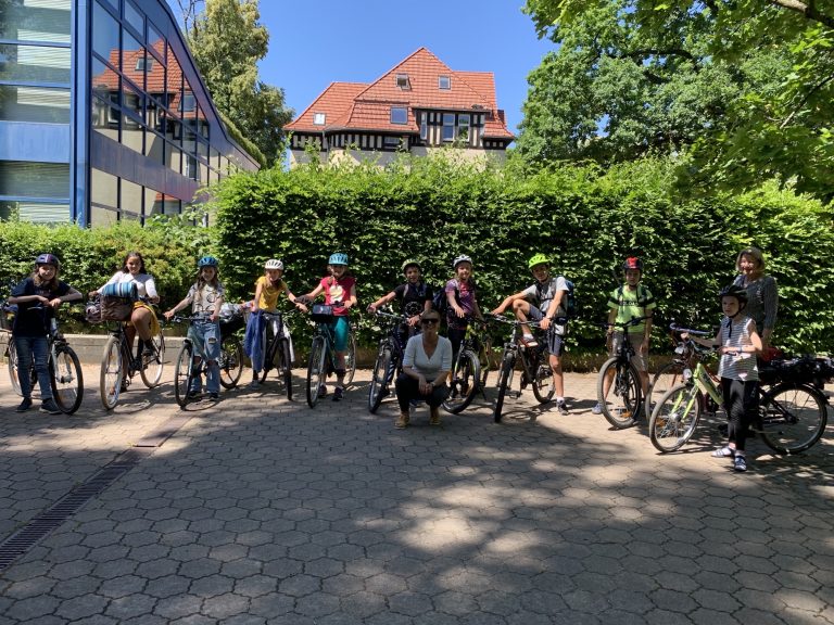 Gruppenfoto Ausflug Konfliktlotsen 2022