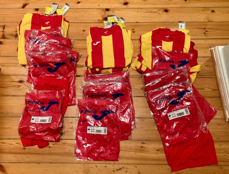Trikots Fußball Kicker